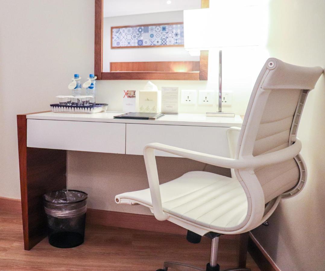 Avari Boutique Мултан Екстериор снимка